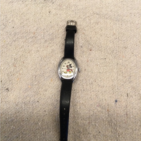 1970’s Disney’s Mickey Mouse Vintage Bradley Registered Edition Wrist Watch - Picture 6 of 8